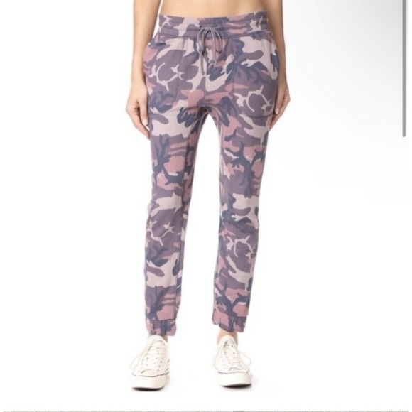 Intimately Free People Purple Camo Soft Terry Joggers Sweatpants Size S - Picture 2 of 11